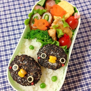 簡単キャラ弁☆黒ゴマｄｅペンギンちゃんのお弁当♪